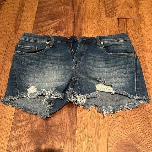 Blank NYC Woman’a The Astor Cut Off Shorts Size 27 - Picture 1 of 6